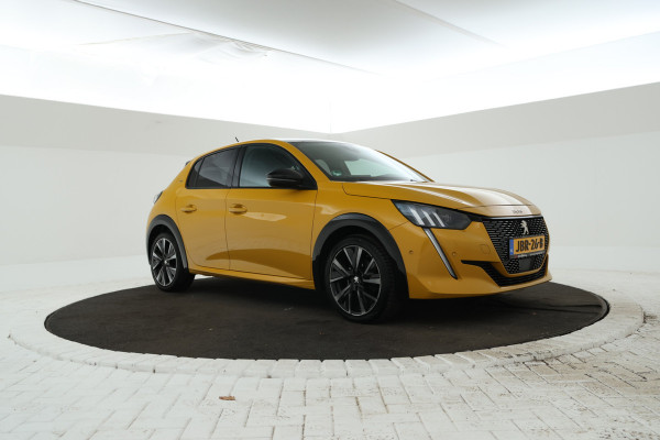 Peugeot 208 1.2 PureTech GT Pack Digital dash, Panorama, GT line, Airco,