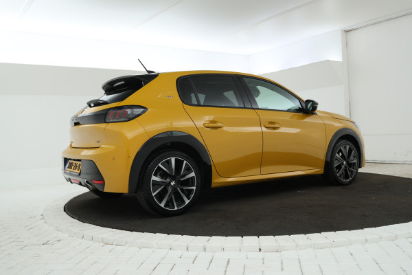 Peugeot 208 1.2 PureTech GT Pack Digital dash, Panorama, GT line, Airco,