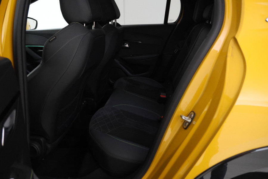 Peugeot 208 1.2 PureTech GT Pack Digital dash, Panorama, GT line, Airco,