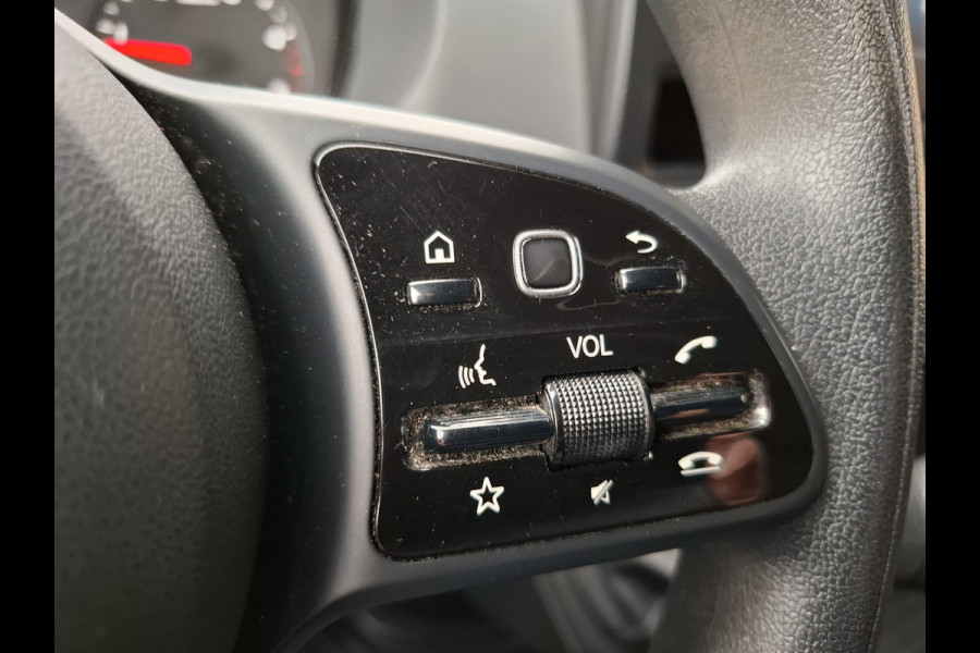 Mercedes-Benz Sprinter 311 CDI GB L2 FWD Functional 3.5T / AIRCO / CAMERA / 3 ZITS / DEALER ONDERHOUDEN / NAVI