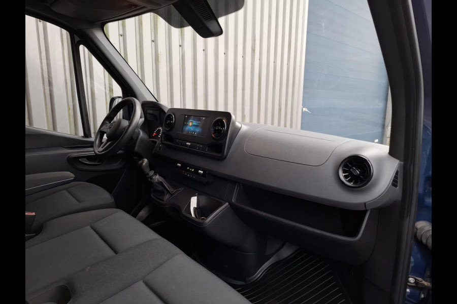 Mercedes-Benz Sprinter 311 CDI GB L2 FWD Functional 3.5T / AIRCO / CAMERA / 3 ZITS / DEALER ONDERHOUDEN / NAVI