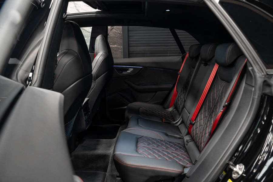 Audi Q8 55 TFSI e quattro Pro Line S *Bang & Olufsen / AWD-Besturing / Panorama / Carbon Interieur / Surround View / Matrix LED / Memory*