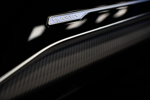 Audi Q8 55 TFSI e quattro Pro Line S *Bang & Olufsen / AWD-Besturing / Panorama / Carbon Interieur / Surround View / Matrix LED / Memory*