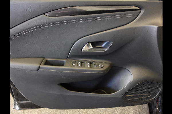 Opel Corsa 1.2 Turbo Automaat GS Line | Navigatie | Apple Carplay/Android Auto | Cruise Control | Full LED | 16" Black Wheels | PDC | Camera | Virtual Cockpit