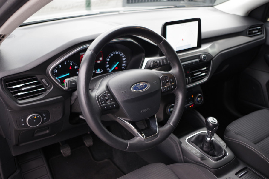 Ford FOCUS Wagon 1.0 EcoBoost 126 PK Titanium BNS, Adap. Cruise Control, Stuur- & Stoelverwarming, Camera