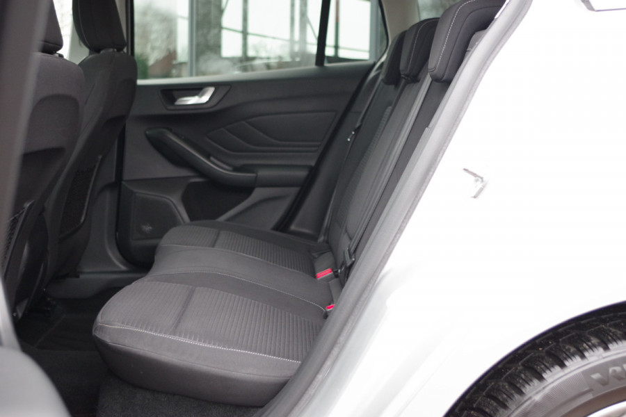 Ford FOCUS Wagon 1.0 EcoBoost 126 PK Titanium BNS, Adap. Cruise Control, Stuur- & Stoelverwarming, Camera