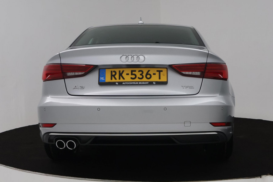 Audi A3 Limousine 1.5 TFSI CoD Sport Lease Edition (AUTOMAAT, CRUISE CONTROL, NAVIGATIE, LEER, PARKEERSENSOREN)