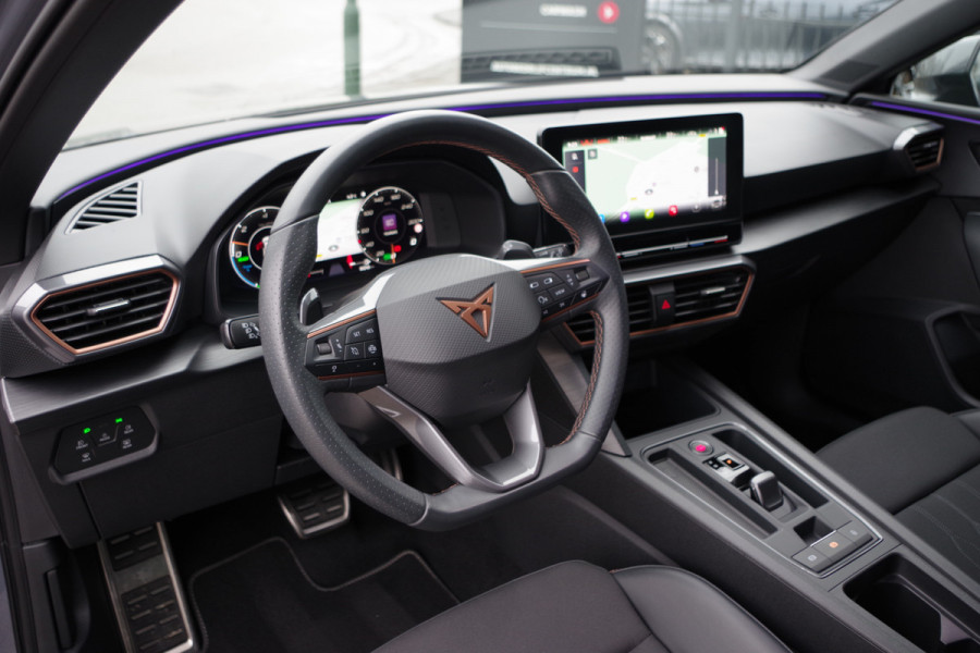 CUPRA Leon 1.4 e-Hybrid 245 PK VZ Adrenaline PHEV, Adap. Cruise Control, Stuur- & Stoelverwarming, LED