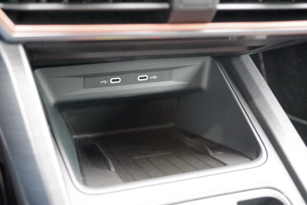 CUPRA Leon 1.4 e-Hybrid 245 PK VZ Adrenaline PHEV, Adap. Cruise Control, Stuur- & Stoelverwarming, LED