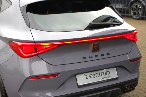 CUPRA Leon 1.4 e-Hybrid 245 PK VZ Adrenaline PHEV, Adap. Cruise Control, Stuur- & Stoelverwarming, LED