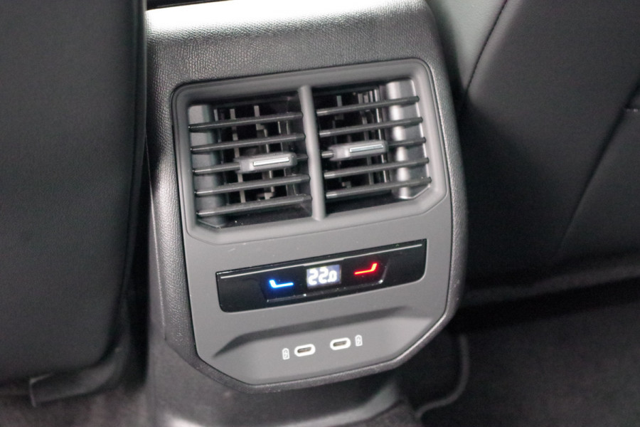 CUPRA Leon 1.4 e-Hybrid 245 PK VZ Adrenaline PHEV, Adap. Cruise Control, Stuur- & Stoelverwarming, LED