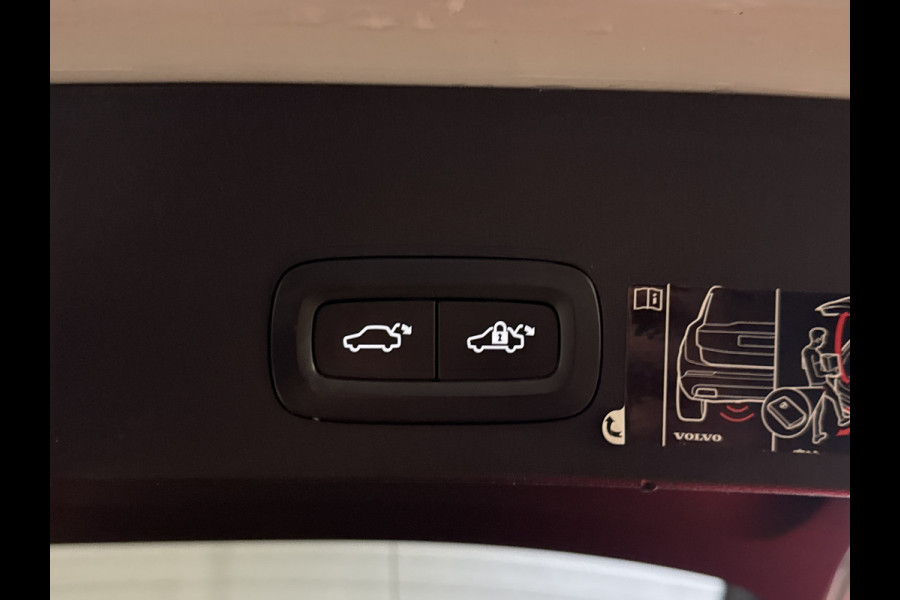 Volvo XC40 1.5 T5 262 PK AUT. RECHARGE R-DESIGN CAMERA/LEDER/PANORAMADAK