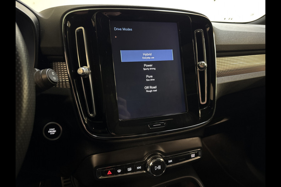 Volvo XC40 1.5 T5 262 PK AUT. RECHARGE R-DESIGN CAMERA/LEDER/PANORAMADAK