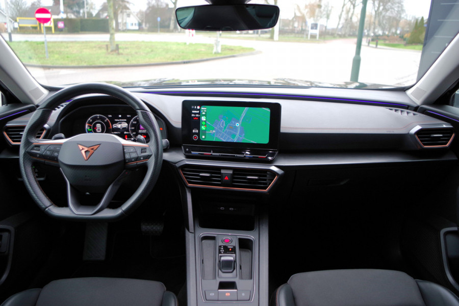 CUPRA Formentor 1.4 e-Hybrid 204 PK BNS PHEV, Adap. Cruise Control, Memory, Camera, Carplay
