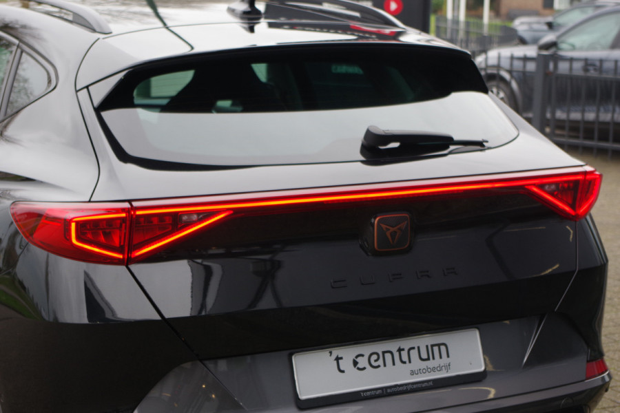 CUPRA Formentor 1.4 e-Hybrid 204 PK BNS PHEV, Adap. Cruise Control, Memory, Camera, Carplay
