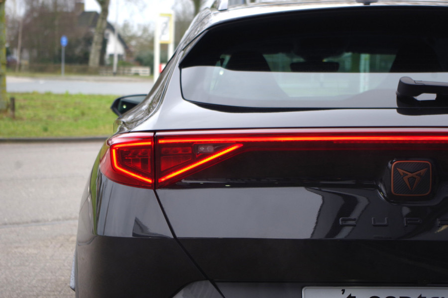 CUPRA Formentor 1.4 e-Hybrid 204 PK BNS PHEV, Adap. Cruise Control, Memory, Camera, Carplay
