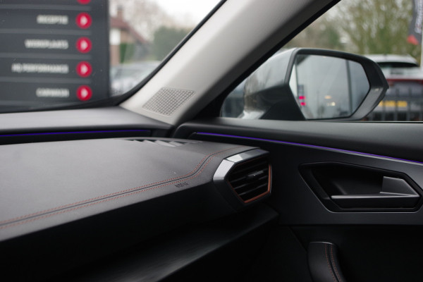 CUPRA Formentor 1.4 e-Hybrid 204 PK BNS PHEV, Adap. Cruise Control, Memory, Camera, Carplay