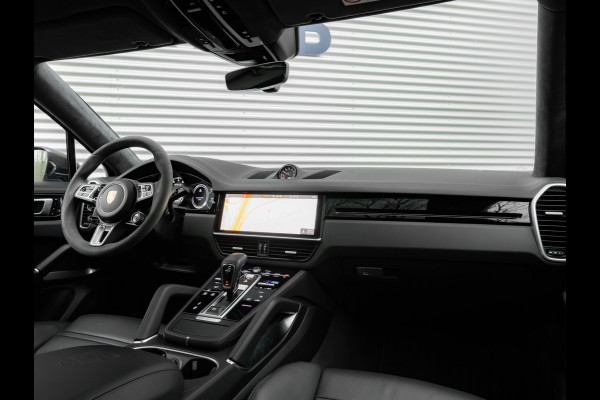 Porsche Cayenne Coupé 4.0 Turbo S E-Hybrid - Pano - PCCB - Carbon Design Pakket - Head-Up - Luchtvering