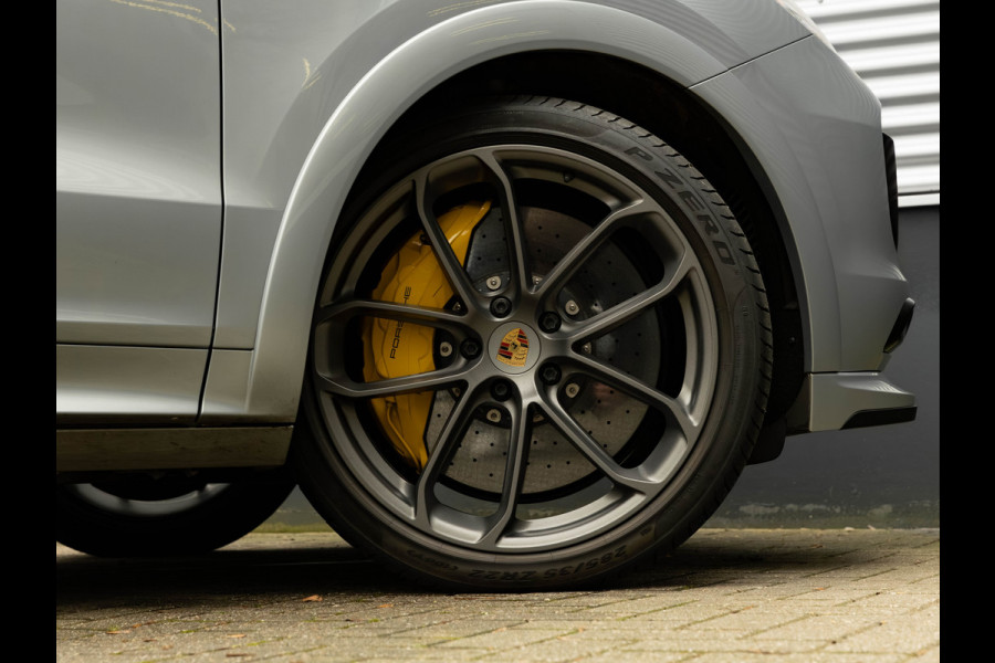 Porsche Cayenne Coupé 4.0 Turbo S E-Hybrid - Pano - PCCB - Carbon Design Pakket - Head-Up - Luchtvering