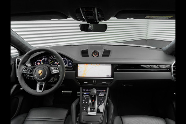 Porsche Cayenne Coupé 4.0 Turbo S E-Hybrid - Pano - PCCB - Carbon Design Pakket - Head-Up - Luchtvering