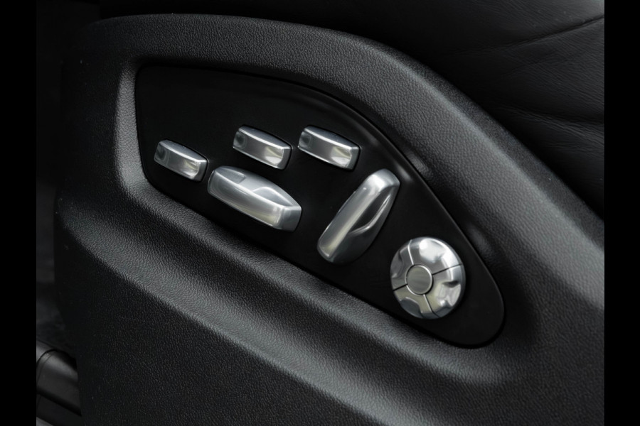 Porsche Cayenne Coupé 4.0 Turbo S E-Hybrid - Pano - PCCB - Carbon Design Pakket - Head-Up - Luchtvering