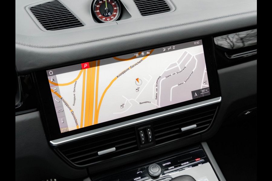 Porsche Cayenne Coupé 4.0 Turbo S E-Hybrid - Pano - PCCB - Carbon Design Pakket - Head-Up - Luchtvering