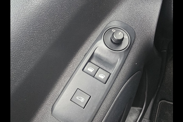 Peugeot e-Partner 136 L1 50 kWh Lane assist | Navigatie | Led dagrijverlichting | Multifunctioneel stuur | App voorbereiding