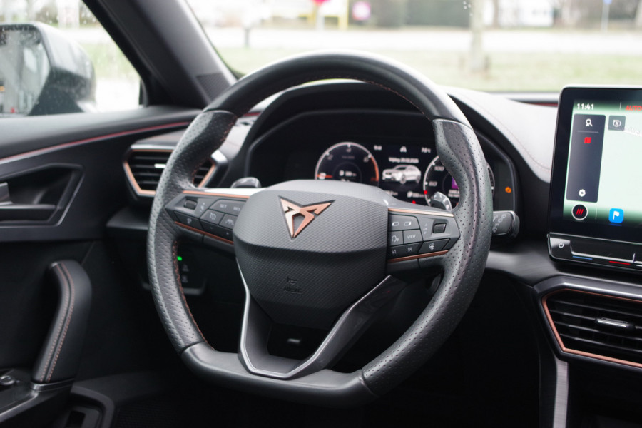 CUPRA Formentor 1.4 e-Hybrid 204 PK BNS PHEV, Trekhaak, Panoramadak, Adap. Cruise Control