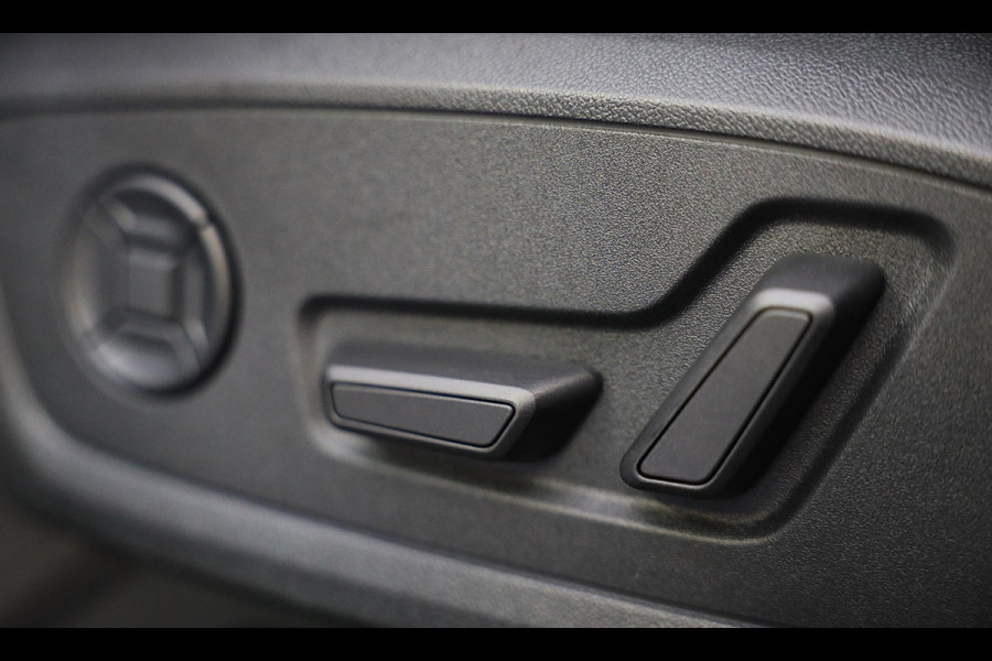 Audi A6 Avant 55 TFSI e Quattro RS6 Look / Head Up / Carbon / Leder / Memory / Acc / F1 / Lane Assist / Open Pano / 20 Inch