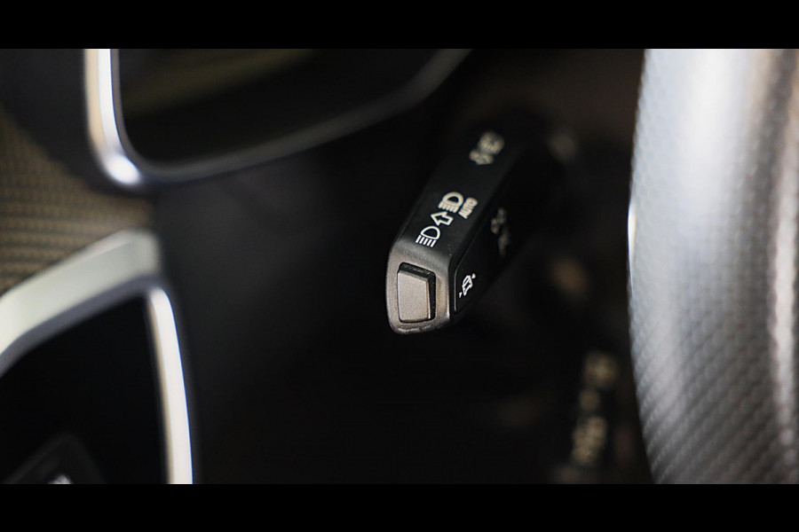 Audi A6 Avant 55 TFSI e Quattro RS6 Look / Head Up / Carbon / Leder / Memory / Acc / F1 / Lane Assist / Open Pano / 20 Inch