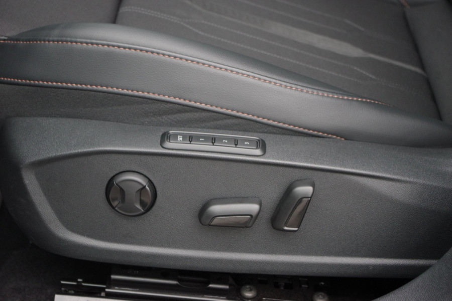 CUPRA Formentor 1.4 e-Hybrid 204 PK BNS PHEV, Adap. Cruise Control, Memory, Sportstoelen, Matrix-LED