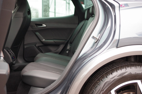 CUPRA Formentor 1.4 e-Hybrid 204 PK BNS PHEV, Adap. Cruise Control, Memory, Sportstoelen, Matrix-LED