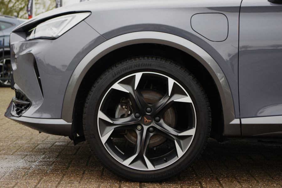 CUPRA Formentor 1.4 e-Hybrid 204 PK Adrenaline PHEV, Adap. Cruise Control, Kuipstoelen, Memory, Beatsaudio