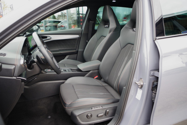 CUPRA Formentor 1.4 e-Hybrid 204 PK BNS PHEV, Panoramadak, Adap. Cruise Control, 360 Camera, Matrix-LED, Memory