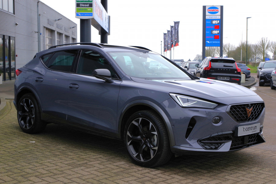 CUPRA Formentor 1.4 e-Hybrid 204 PK BNS PHEV, Panoramadak, Adap. Cruise Control, 360 Camera, Matrix-LED, Memory