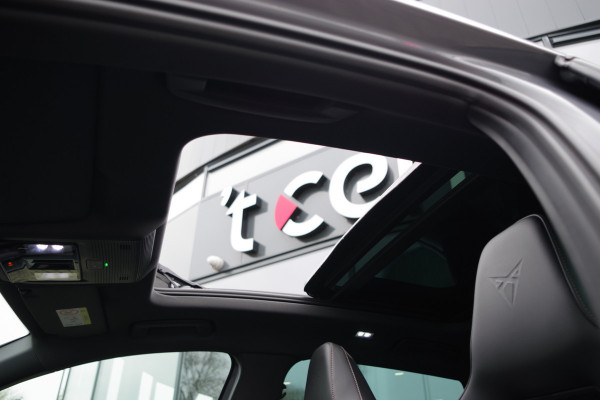 CUPRA Formentor 1.4 e-Hybrid 204 PK BNS PHEV, Panoramadak, Adap. Cruise Control, 360 Camera, Matrix-LED, Memory