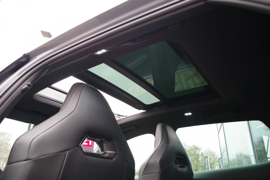 CUPRA Formentor 1.4 e-Hybrid 204 PK BNS PHEV, Panoramadak, Adap. Cruise Control, 360 Camera, Matrix-LED, Memory