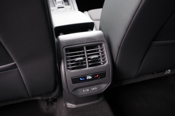 CUPRA Formentor 1.4 e-Hybrid 204 PK BNS PHEV, Panoramadak, Adap. Cruise Control, 360 Camera, Matrix-LED, Memory