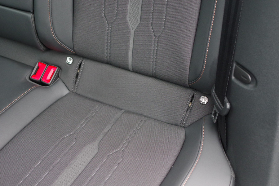 CUPRA Formentor 1.4 e-Hybrid 204 PK BNS PHEV, Panoramadak, Adap. Cruise Control, 360 Camera, Matrix-LED, Memory