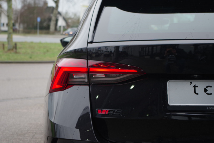 Škoda Octavia Combi 1.4 TSI 245 PK RS iV PHEV BNS, Adap. Cruise Control, Head-Up, 4X Stoelverwarming, Memory, Camera