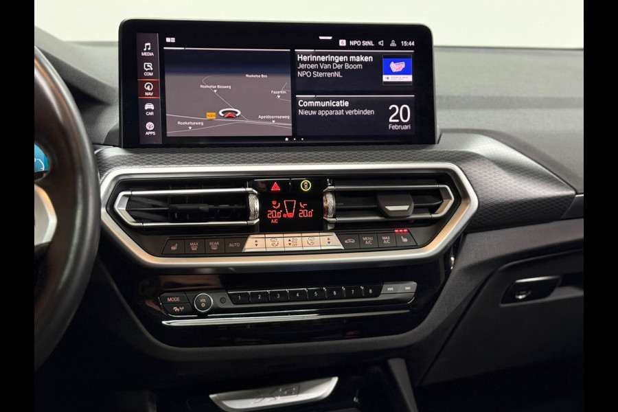 BMW X3 XDrive30e M-Sport | VOL! | Pano | Shadow Line | HuD | 360 | Parkeerassistent-pakket+ | Driving Assistant | Trekhaak |