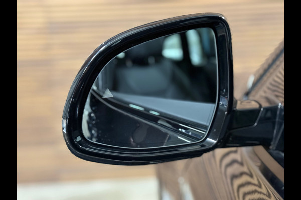 BMW X3 XDrive30e M-Sport | VOL! | Pano | Shadow Line | HuD | 360 | Parkeerassistent-pakket+ | Driving Assistant | Trekhaak |