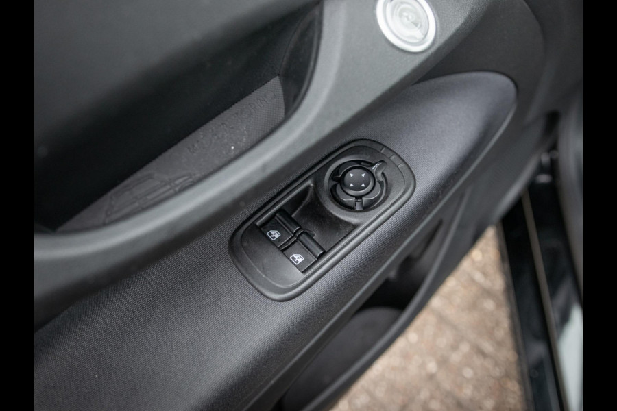 Fiat 500E Icon 42 kWh | Carplay | Navigatie | Climate Control | Cruise Control | SOH 93.6%