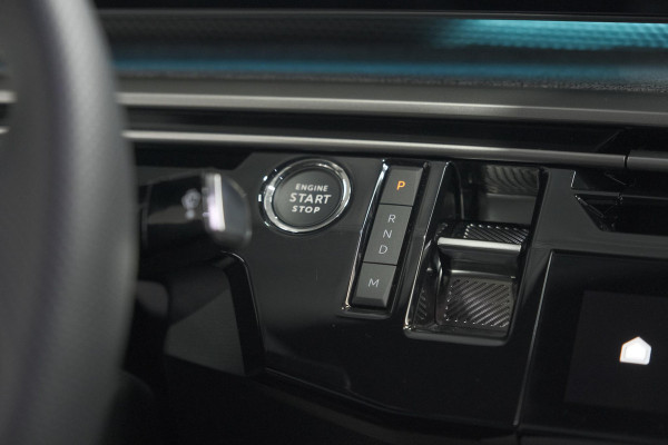 Peugeot 3008 1.2 Hybrid 136 GT | Panoramdak | 360 Camera | Stoelverwarming | Elektrische Kofferklep | Allseason Banden