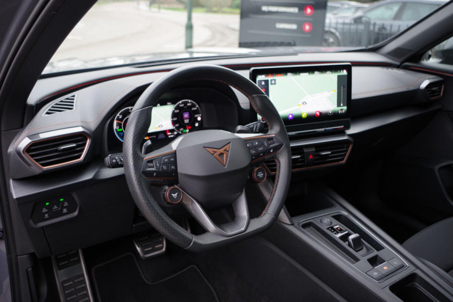 CUPRA Formentor 1.4 e-Hybrid 245 PK VZ Performance PHEV, Adap. Cruise Control, Memory, LED, Camera