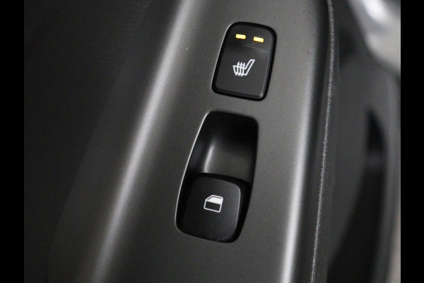 Hyundai Kona EV Premium 64 kWh | SOH 100% | 3 Fase | Stoelventilatie | Leder | Head-Up | Warmtepomp | Camera | Achterbankverwarming | Carplay | Navigatie | Adaptive cruise | Keyless | Parkeerhulp