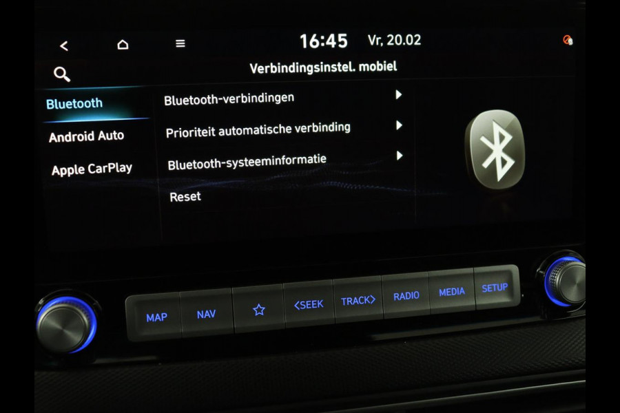 Hyundai Kona EV Premium 64 kWh | SOH 100% | 3 Fase | Stoelventilatie | Leder | Head-Up | Warmtepomp | Camera | Achterbankverwarming | Carplay | Navigatie | Adaptive cruise | Keyless | Parkeerhulp