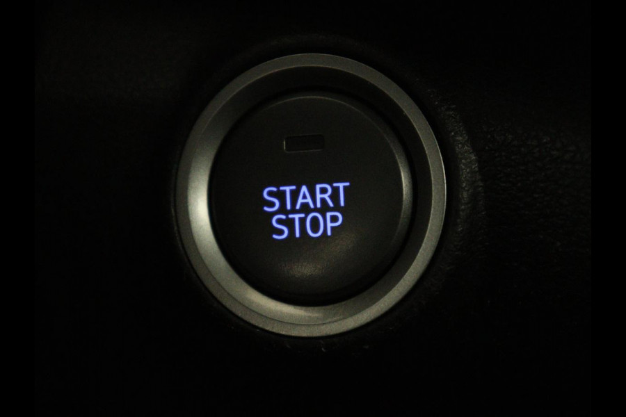 Hyundai Kona EV Premium 64 kWh | SOH 100% | 3 Fase | Stoelventilatie | Leder | Head-Up | Warmtepomp | Camera | Achterbankverwarming | Carplay | Navigatie | Adaptive cruise | Keyless | Parkeerhulp