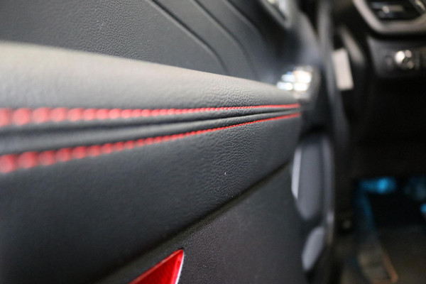 Ford Kuga 2.5 PHEV Titanium X ST LINE | CAMERA | VIRTUAL COCKPIT | NAP | NL AUTO |