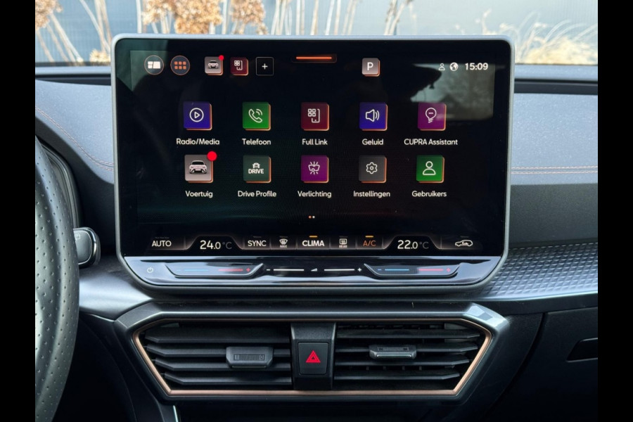 CUPRA Leon 1.5 e-TSI 2025 GARANTIE NAVI CLIMATE APPLE CARPLAY LEDER
